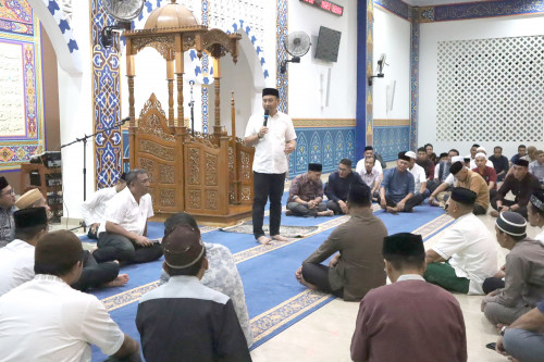 Bupati Bone Bolango Minta Pimpinan OPD Ikut Atraksi Paralayang HUT Kemerdekaan RI