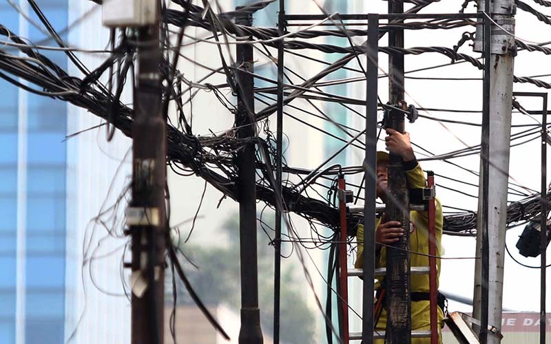 Penertiban Kabel Semrawut di Jakarta - Bagian 4