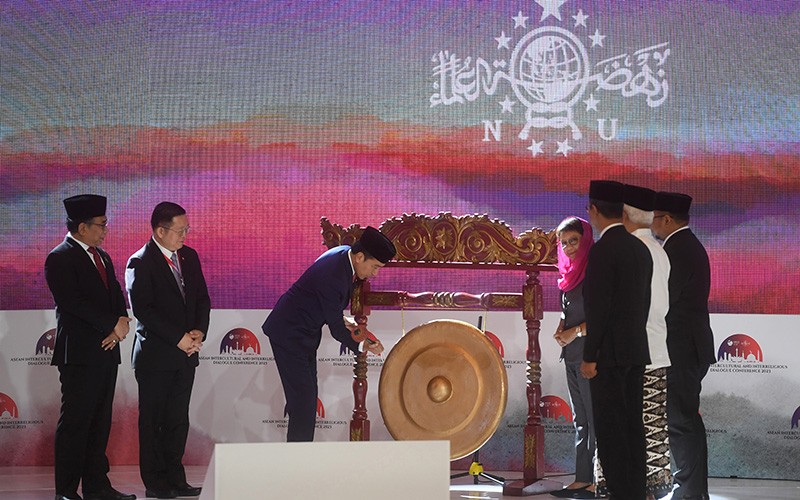 Presiden Jokowi Buka Pertemuan Tokoh-Tokoh Agama Kawasan ASEAN - Bagian 1