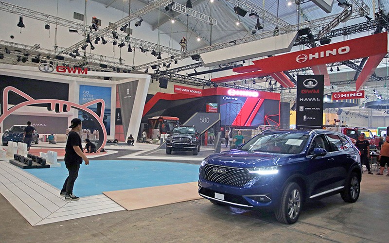 Melihat Persiapan Pameran Otomotif GIIAS 2023 - Bagian 1