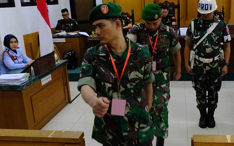 Ekspresi Anggota TNI Dipenjara Seumur Hidup dan Dipecat karena Jadi Kurir 20 Kg Sabu - Bagian 2