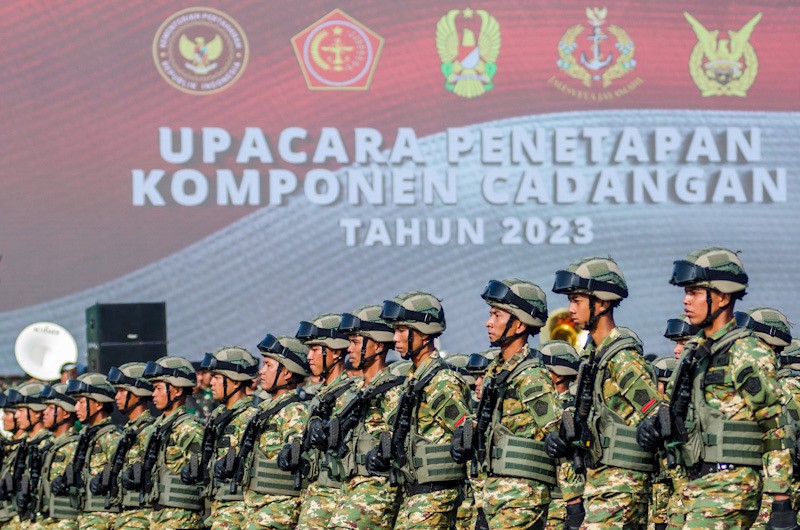 Keterampilan Komponen Cadangan Bongkar Pasang Senjata dengan Mata Tertutup - Bagian 2