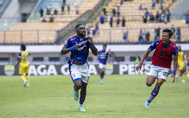 Hasil Liga 1 Persib Bandung vs Barito Putera Skor Imbang 1-1 - Bagian 1