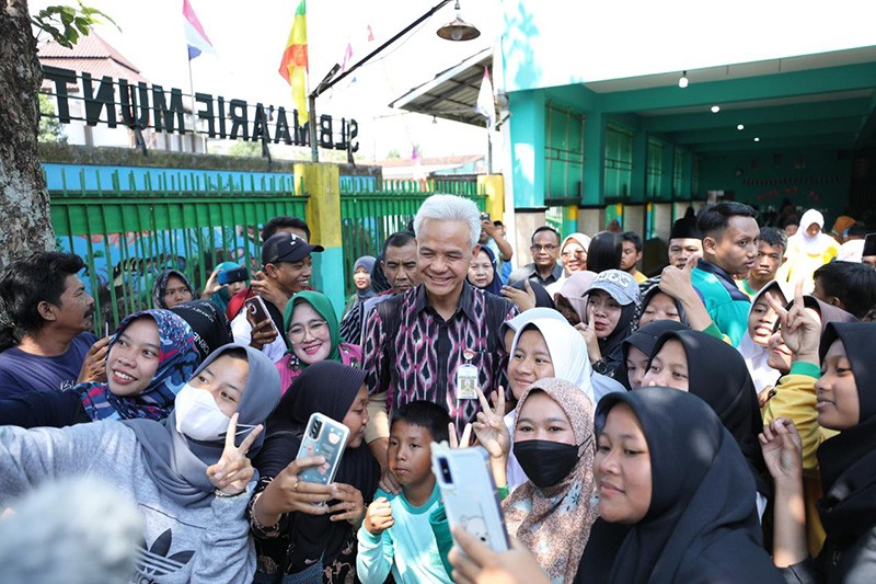 Ada LaporGub dan Terima Aduan di Media Sosial, Warga: Kami Mudah Lapor dan Diberi Solusi Pak Ganjar - Bagian 1