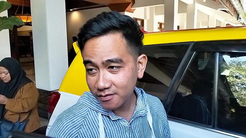 Gibran Disebut Tokoh Terpopuler Bacawapres Prabowo: Ya Tak Mungkin, Salah Surveinya