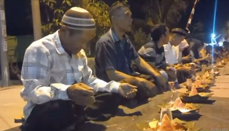 5 Doa Malam Tirakatan 17 Agustus Tingkat RT, Singkat dan Penuh Harapan