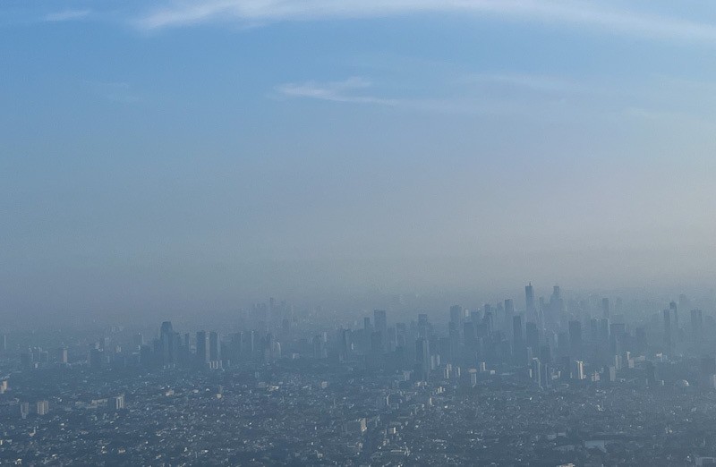 Suasana Jakarta Diselimuti Polusi Udara pada Jumat Pagi - Bagian 1