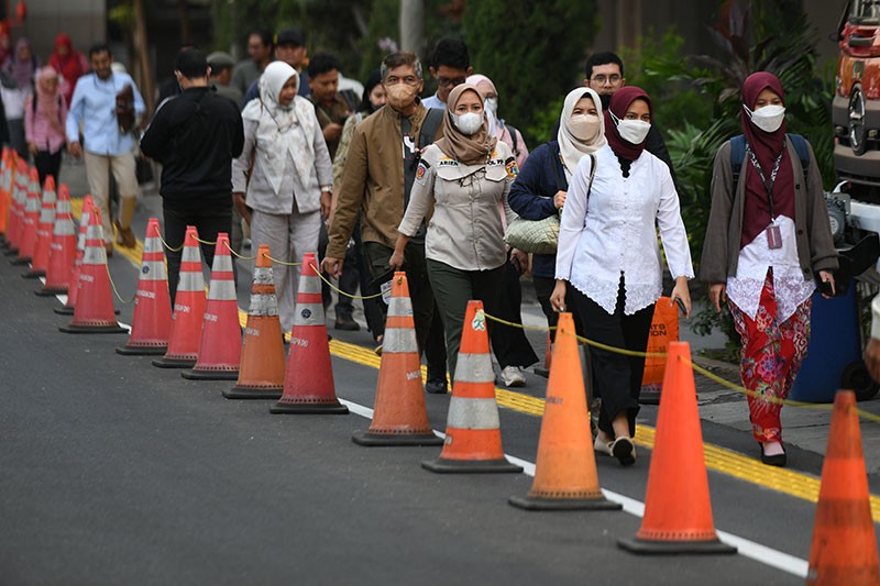 Kurangi Polusi, ASN Pemprov DKI Jakarta WFH Mulai 21 Agustus 2023 - Bagian 1