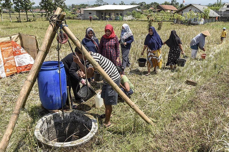 Puluhan Keluarga di Ciamis Kekurangan Air Bersih sejak Sebulan - Bagian 1