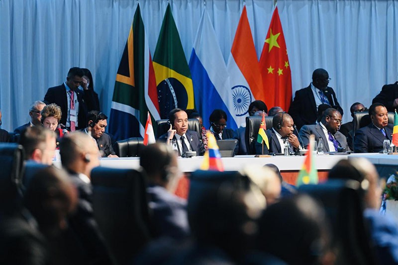 Presiden Jokowi Pidato di KTT BRICS, Indonesia Gabung? - Bagian 2