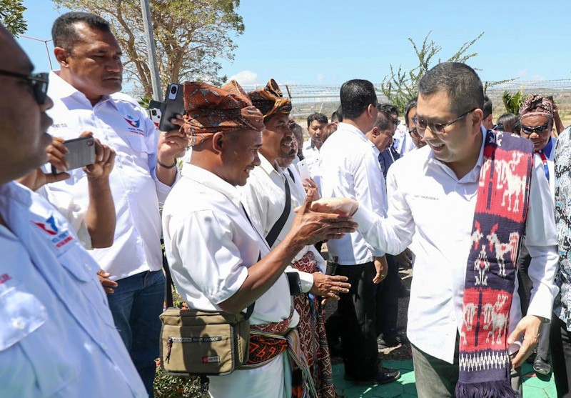 HT Disambut Hangat Simpatisan Partai Perindo di NTT - Bagian 2