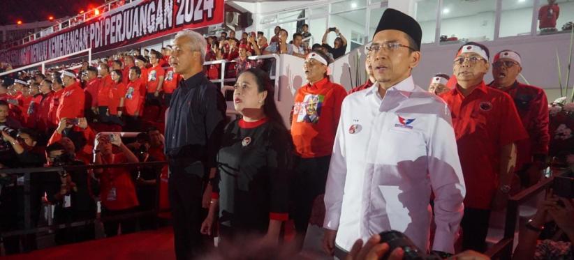 Ganjar Pranowo Semringah Bertemu TGB - Bagian 1