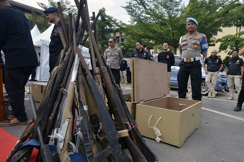 Polda Lampung Musnahkan 566 Pucuk Senjata Api Rakitan - Bagian 2