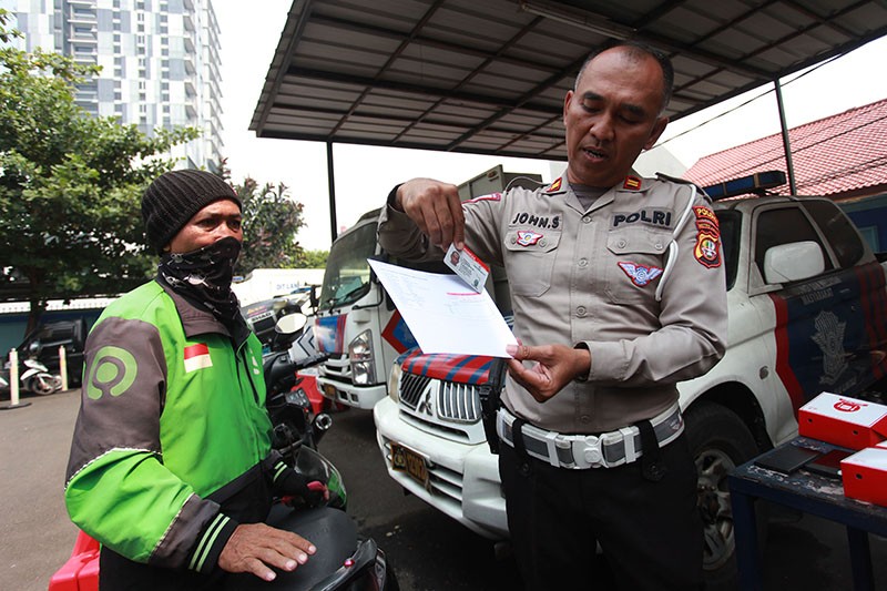 Kendaraan Tidak Lolos Uji Emisi Kena Tilang, Segini Dendanya - Bagian 3