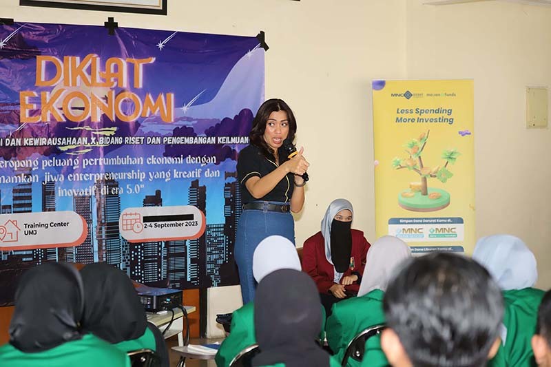 Diklat Ekonomi di Universitas Muhammadiyah, MNC Asset Management Sampaikan Pentingnya Investasi - Bagian 1