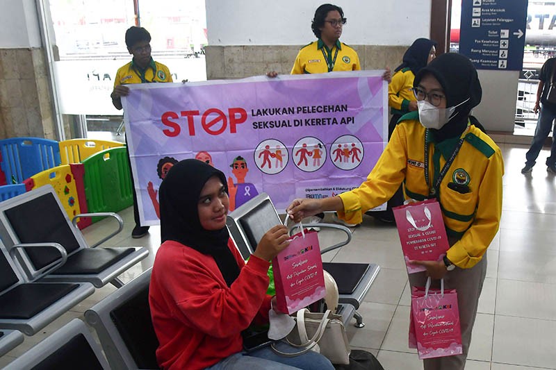 Kampanye Cegah Pelecehan Seksual di Kereta Api - Bagian 1