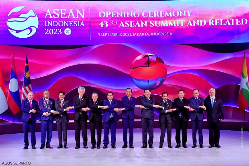 Presiden Jokowi Buka KTT ke-43 ASEAN - Bagian 2