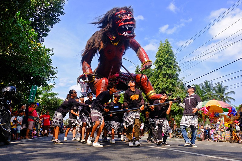 Penampakan Unta Raksasa saat Kirab Moro Borobudur 2023 - Bagian 2