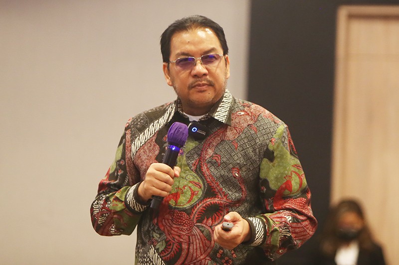 Denny JA: Yang Baca Buku di Indonesia hanya 22,5 Persen - Bagian 1
