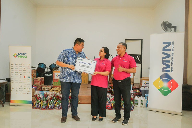 MNC Vision dan MNC Peduli Serahkan Bantuan untuk Panti Asuhan Tanjung Barat - Bagian 1