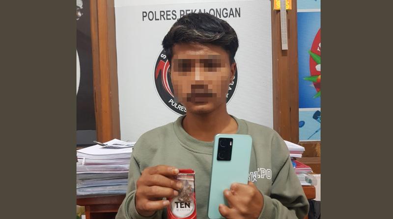 Bawa Paket Tembakau Sintetis, Warga Pekalongan Ditangkap Polisi