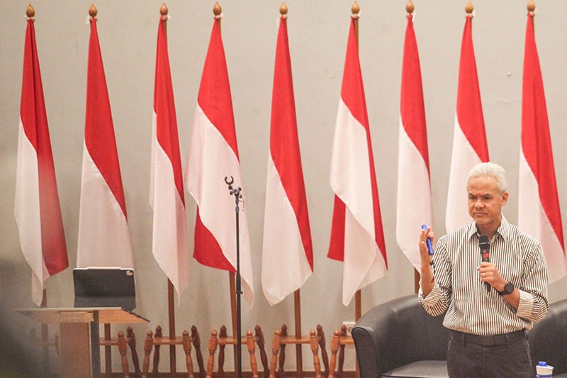 Kuliah Kebangsaan di UI, Ganjar Pranowo Disambut Mahasiswa Berjas Kuning - Bagian 3