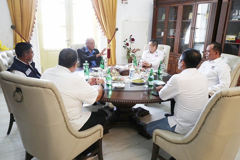 Momen Hangat Pertemuan HT dan Wali Nanggroe Aceh Tengku Malik Mahmud Al Haythar - Bagian 4