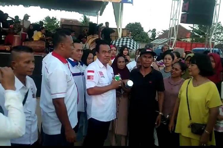 Bacaleg Partai Perindo Tulang Bawang Gelar Kompetisi Layang-Layang dan Pentas Jaran Kepang