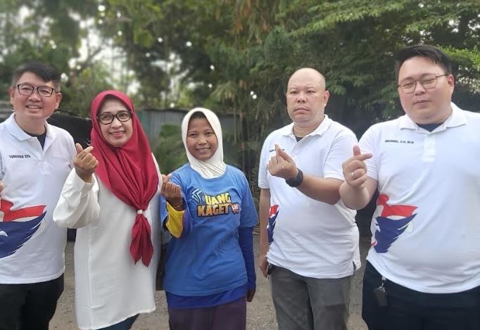 Dapat Bantuan Modal Usaha, Penjual Botok: Terima Kasih Partai Perindo