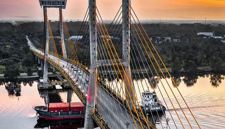 Jembatan Tengku Agung Sultanah Latifah, Punya 2 Menara hingga Lift Setinggi 73 Meter