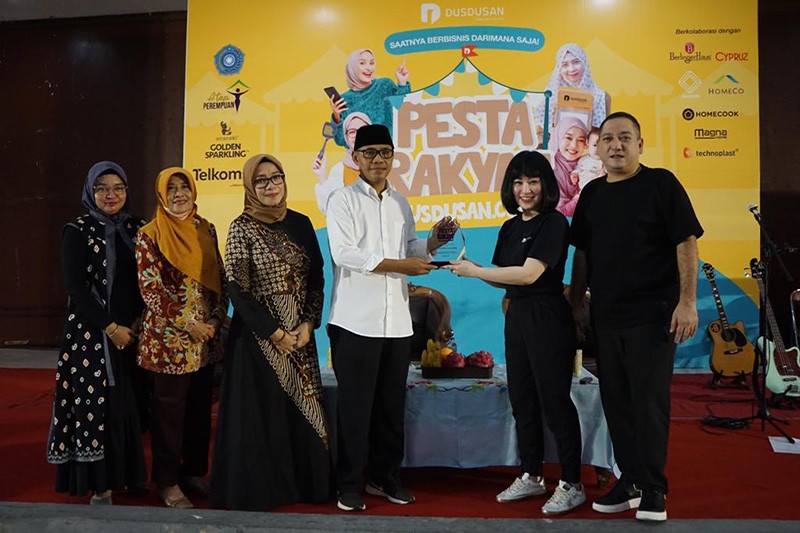 Bikin UMKM Lokal Terpukul, TikTok Shop Dinilai Monopoli Pasar Perdagangan - Bagian 1