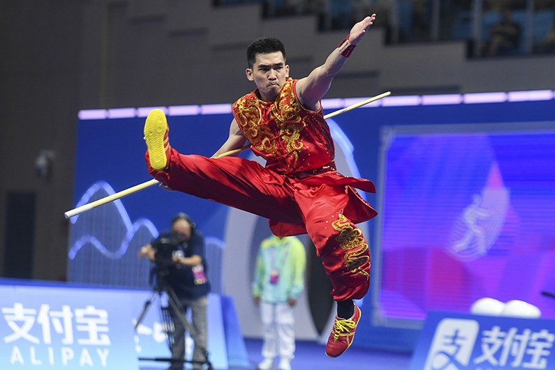 Penampilan Atlet Wushu Harris Horatius Sabet Medali Emas Asian Games 2022 - Bagian 2