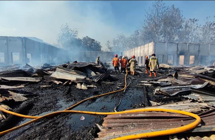 Kebakaran di Sleman, 2 Bangunan Gudang Tembakau Terbakar