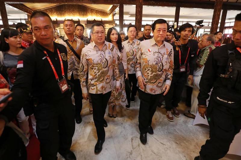 Ganjar Pranowo Disambut Antusias saat Hadiri HUT ke-25 PSMTI - Bagian 3