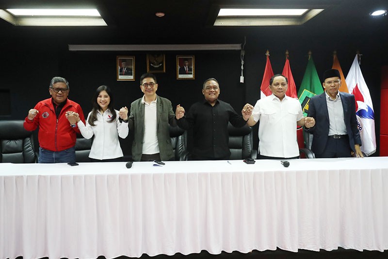 Arsjad Rasjid Kenalkan Wakil Ketua TPN yang Baru, Ada Angela Tanoesoedibjo - Bagian 1