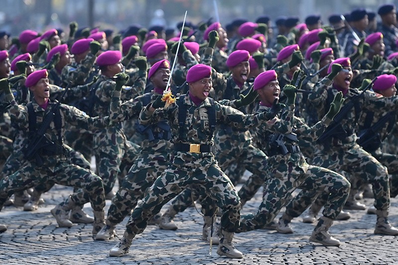 Begini Seramnya Prajurit TNI saat Meneriakkan Yel-Yel - Bagian 1