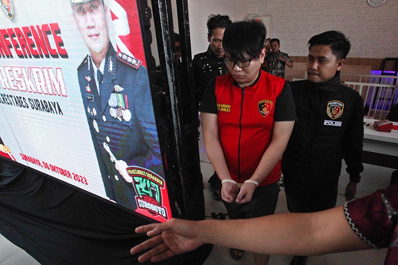 Tampang GR Anak Anggota DPR Penganiaya Pacar hingga Tewas di Surabaya - Bagian 2
