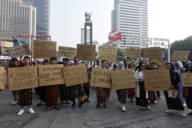 Kampanye Penggunaan Kain Nusantara Berbahan Alam Indonesia - Bagian 3