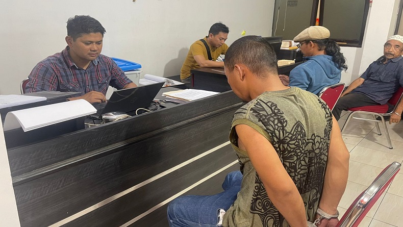 Pria asal Garut Ditangkap Polisi usai Istrinya Tepergok Kendarai Motor Curian