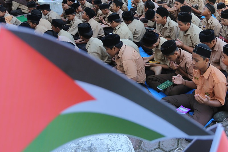 Pelajar Aceh Galang Dana dan Doa Bersama untuk Rakyat Palestina - Bagian 3
