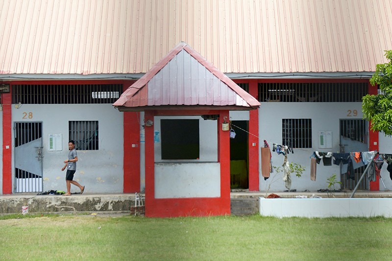 Lapas Kelebihan Kapasitas, Grasi Massal Napi Narkoba Dikaji - Bagian 1