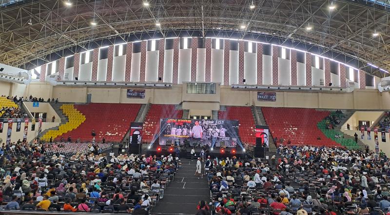 Ribuan Warga Rapatkan Barisan di Semarang Dukung Gibran Jadi Cawapres