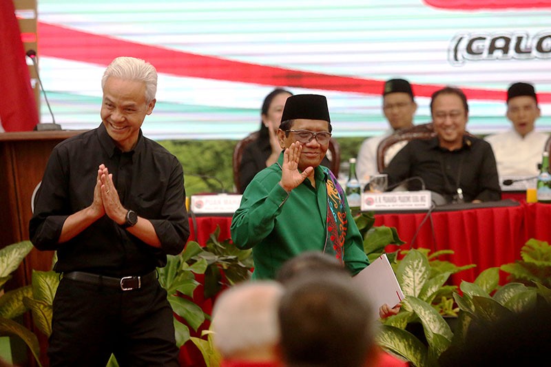 Pidato Politik Perdana Ganjar-Mahfud sebagai Pasangan Bakal Capres Cawapres - Bagian 3