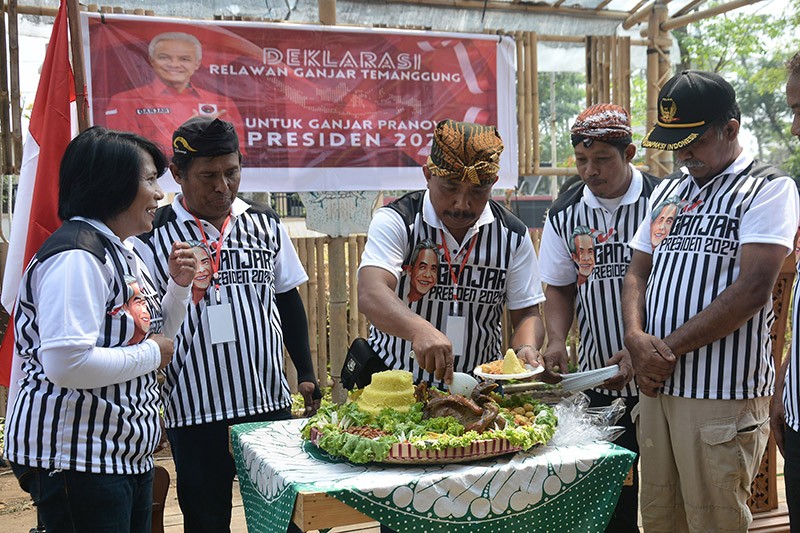 Ratusan Relawan Siap Menangkan Ganjar-Mahfud di Temanggung - Bagian 2