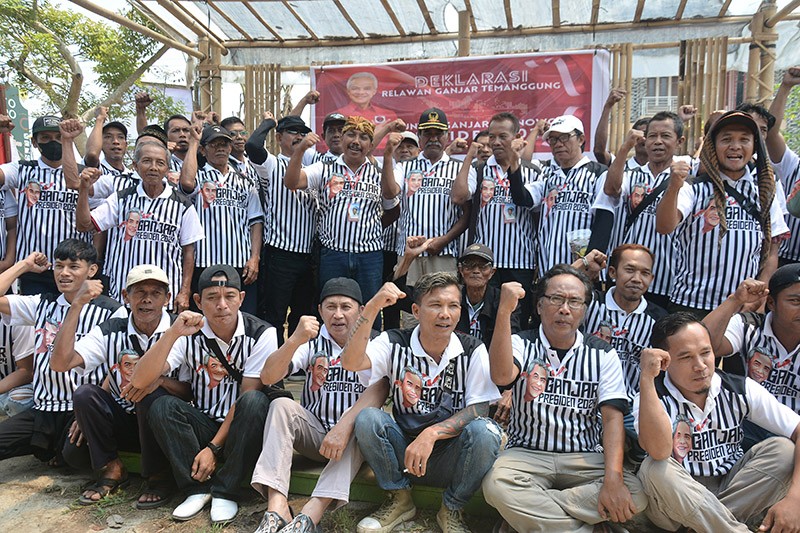 Ratusan Relawan Siap Menangkan Ganjar-Mahfud di Temanggung - Bagian 1