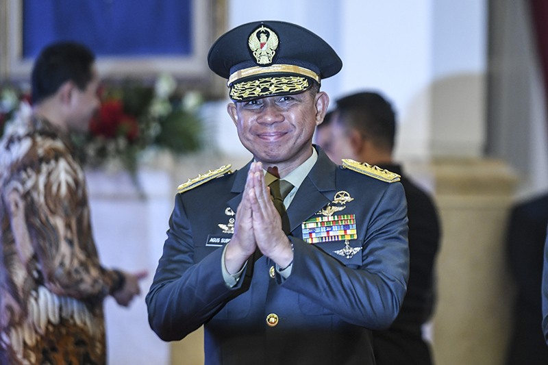 Momen Jenderal Agus Subiyanto Dilantik sebagai KSAD Gantikan Jenderal Dudung - Bagian 3