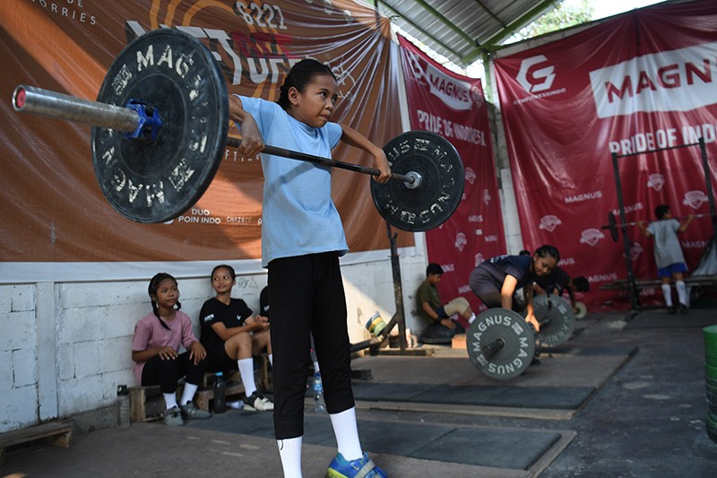 Klub Angkat Besi Ini Gratiskan Biaya Latihan untuk Cari Bibit Lifter Indonesia - Bagian 3