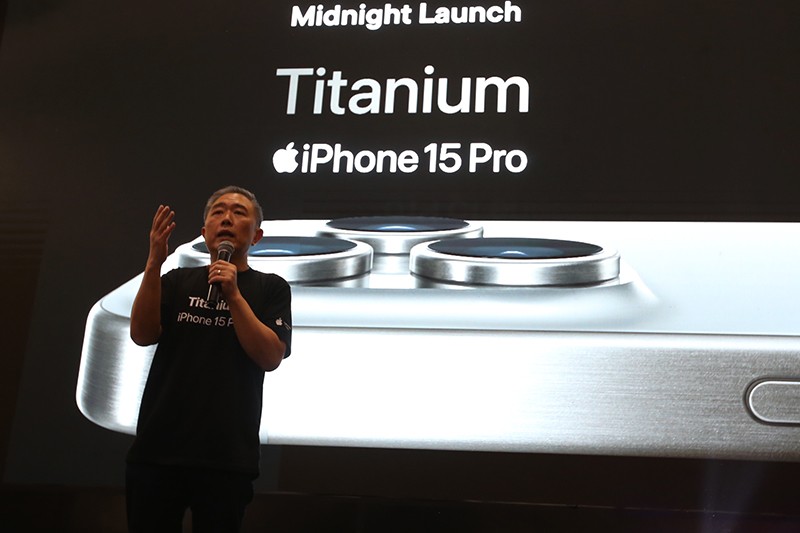 Penyerahan iPhone 15 Series ke Pelanggan Lewat BliBli Midnight Launch - Bagian 4