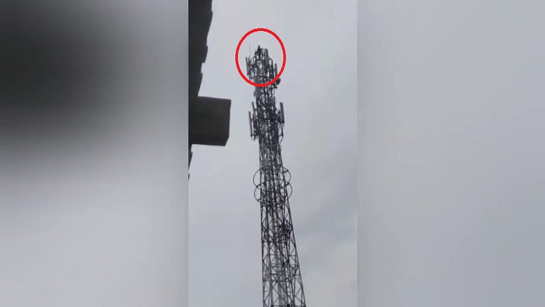 Geger Pemuda Tewas Akibat Loncat dari Tower 40 Meter di Cangkuang Bandung