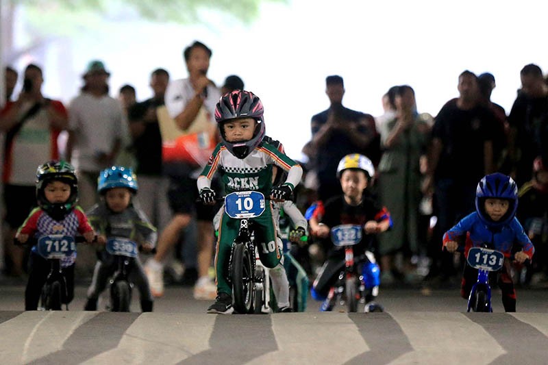 Wajah-Wajah Lucu Atlet Cilik Push Bike - Bagian 2